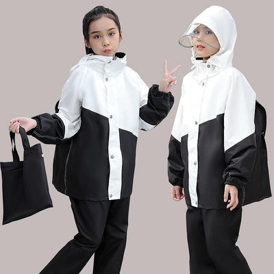 兩截式雨衣 輕薄雨衣 日本雨衣 斜開式雨衣 書包位 兒童輕便雨衣 兩件式 大童雨衣 2件式雨衣