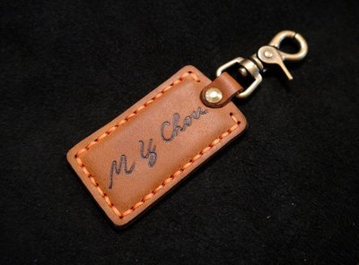 KH手工皮革工作室 MIT全牛皮鑰匙名牌 鑰匙吊牌 高爾夫球袋掛牌 皮革鑰匙圈 專屬燙字 紀念品 畢業禮品 社團禮物