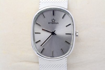 《寶萊精品》ETERNA 綺年華銀灰白橢圓型男士錶