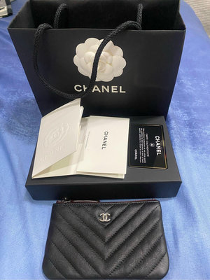 全新 Chanel 香奈兒 山形紋 一字零錢包 購於復興SOGO