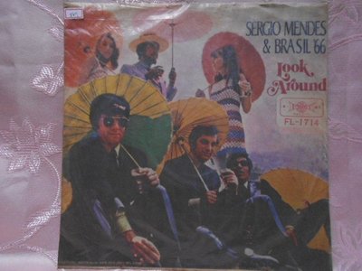 【采葳音樂網】-西洋黑膠–SERGIO MENDES AND BRASIL '66〝LOOK AROUND〞527