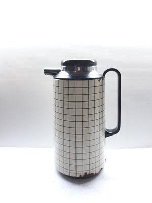 早期日本製普普風象印保溫壺，售1280元。