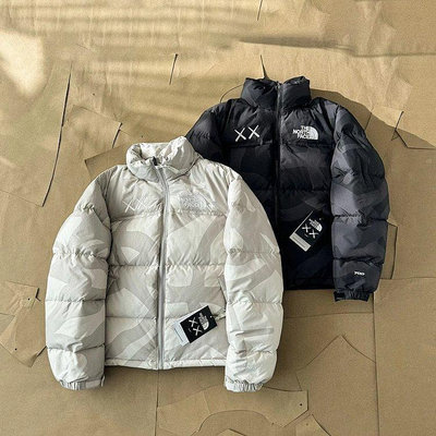 【MAD小鋪】章若楠同款 23fw北面The North Face × Kaws聯名1996