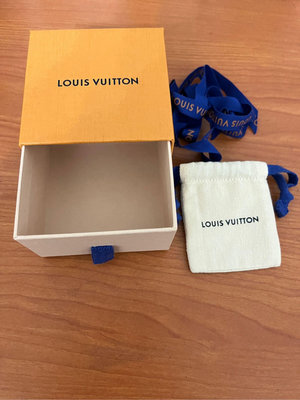 Lv 專櫃正品 耳環盒 項鍊盒 紙盒 針式 耳環 防塵袋  盒 布套 絨布套 飾品 項鍊 緞帶 紙盒 空盒