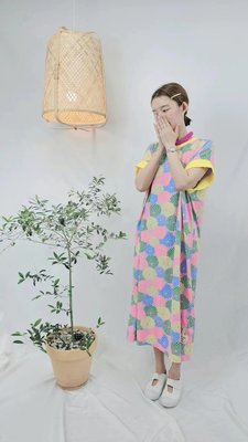 【2023山東七月號】23SS！韓國製  YOOM  滾邊配色印花洋裝