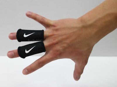 (高手體育) NIKE 透氣護指套 2個裝 另賣 斯伯丁 molte conti 籃球 籃球袋 指套 護指套 打氣筒