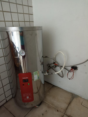 【 達人水電廣場】 櫻花牌 EH2010A4 直立式 電能熱水器 20加侖 電熱水器