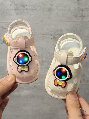 夏季寶寶學步鞋嬰兒軟底涼鞋兒童叫叫鞋男女嬰兒亮燈鞋子0-1-2歲.