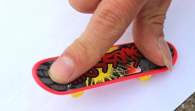 手指滑板車迷你 兒童節玩具批發 幼稚園 新奇 創意小小禮物