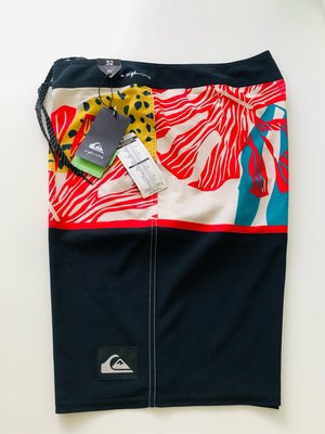 《現貨》QUIKSILVER 澳洲 男生 海灘褲（HIGHLINE DIVISION 20 衝浪褲 尺寸32)