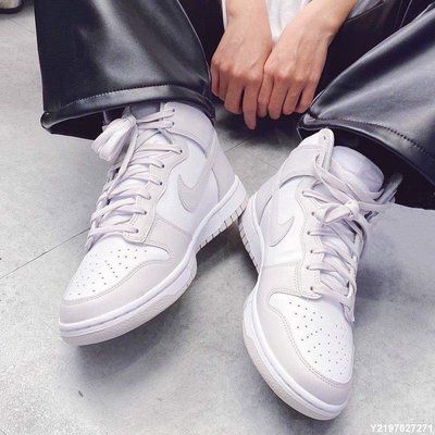 （全新正品）Nike Dunk High Vast Grey灰白配色街頭(男款)男女高筒穿搭板潮鞋(+)