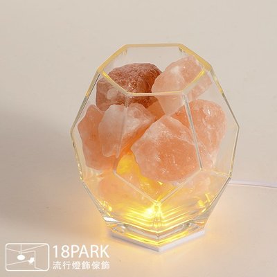 【18Park】晶瑩透亮 Hexagonal crystal [ 六方晶系檯燈 ]