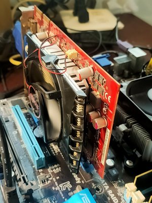 華碩 AMD ATI HD4670 顯示卡 PCIE插槽 HDMI DVI VGA三介面 Win10自抓驅動 灌裝正常