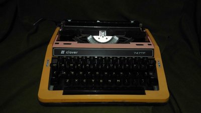 古董clover双色英文打字機(橘.粉紅色)