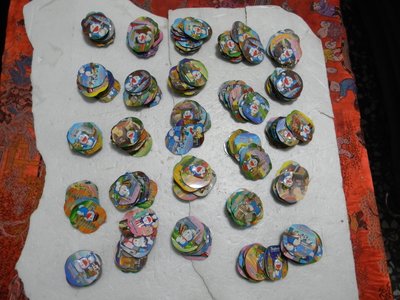 早期轟動台灣7-11收藏的哆啦A夢磁鐵吸片總計有500個一起賣