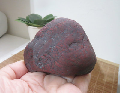 台灣紅石(雞血石)~產地:花蓮~243g