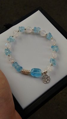天然藍光彩虹光月光石&amp;隨形海藍寶桶珠 925純銀手鍊手珠 精品設計款