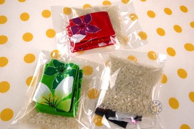 【寶貝童玩天地】【HO067】客家花布沙包 1組(5個小沙包)  單色款 材料包*HM01