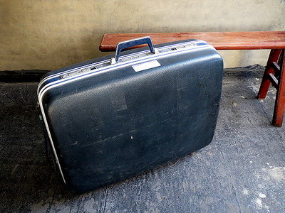 【 金王記拍寶網 】(C屯) C017 早期50~60年代 光陰的故事 中華航空 老皮箱一件 正老品 罕見稀少