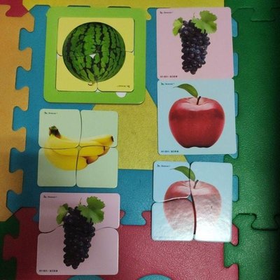 二手 巧連智 巧虎 水果認知拼圖 4片一組 （蘋果、香蕉、葡萄、西瓜）