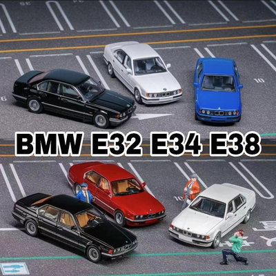 車模 仿真模型車DCM 1:64 寶馬 E32 E34 Sedan 5系 4門 藍白黑 合金汽車模型