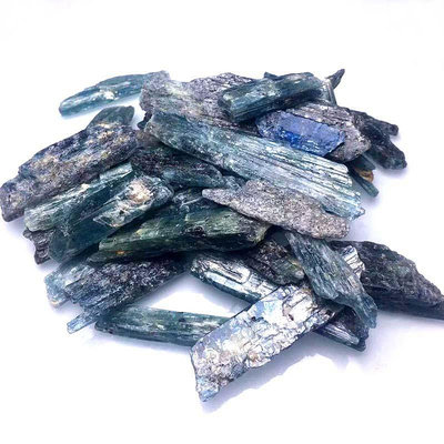 藍晶石原石 不定形藍晶石標本 20~60毫米 藍晶條原礦石碎石