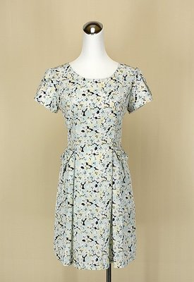 貞新二手衣 JIN HWA 今譁 粉藍圓領短袖緞面洋裝M號(19744)