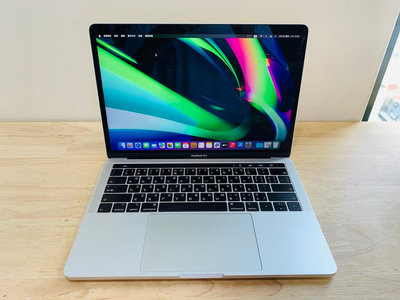 台中 2019年 全新電池 MacBook Pro 13吋 i5 (1.4) 8G 256G 銀色 蘋果電腦 17次