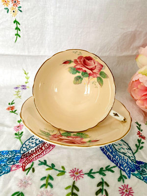 英國骨瓷Paragon帕拉貢闊口杯中大玫瑰咖啡杯碟子套裝