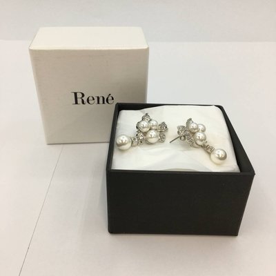 Rene 全新 穿式珍珠耳環
