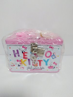 Hello kitty 45周年手提存錢筒 三麗鷗 凱蒂貓 罝物盒 收納箱 鎖頭