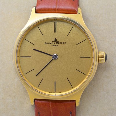 《寶萊精品》Baume &amp; Mercier 名士金金色圓型男子錶