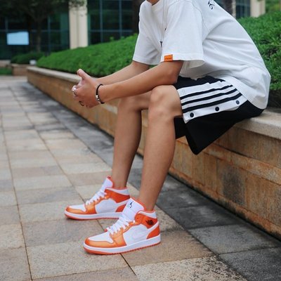 Air Jordan 1 Mid AJ1 白橙 文化 小扣碎 耐磨 中筒 籃球鞋 DM3531 800 男女鞋