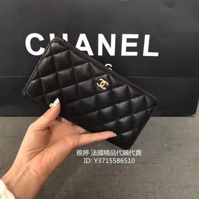 二手正品 CHANEL 香奈兒 長款雙C金扣對折黑色 荔枝牛皮手拿包 錢夾