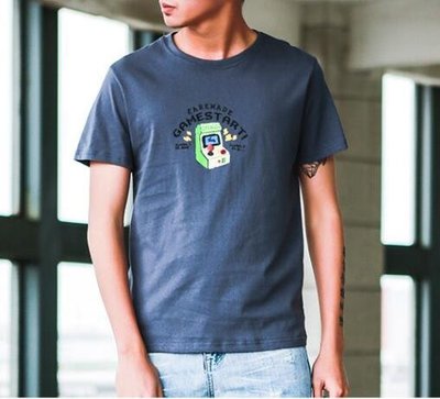 FINDSENSE MD 日系 潮 男 時尚 卡通遊戲機印花 短袖T恤 特色短T 學生T恤