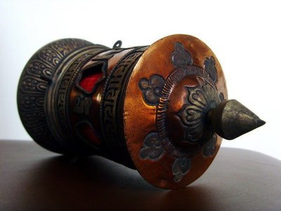 【五輪塔】藏密佛教文物『卍老件轉經輪卍』銅精雕。※桌上型式。