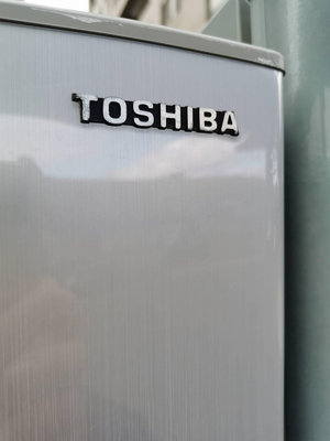 (5年保修免運費免樓層費!)(大台北二手中古家電)有保固有店面)Toshiba東芝410公升變頻雙門冰箱 下標前請先看商品內容或關於我
