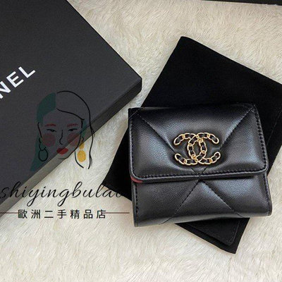 歐洲二手 CHANEL 19 系列 短夾 拉鍊 黑色 桃紅 內裡 羊皮 金 LOGO AP1064