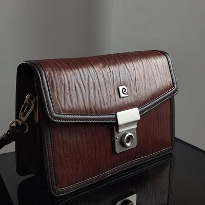 Pierre Cardin 皮爾卡登 波紋 牛皮 皮革 手拿包 隨身包 錢包 leather clutch hand bag purse carry on 長夾