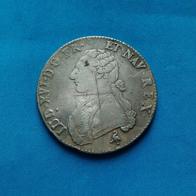 二手 法國1784年路易十六埃居大銀幣，有減重痕。整體還是不錯。 紀念幣 銀幣 銅幣【奇摩錢幣】916