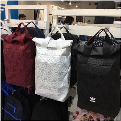 現貨：Adidas 阿迪達斯三葉草 白標 3D菱形 愛迪達 雙肩背包 電腦包 書包 旅行包 後背包
