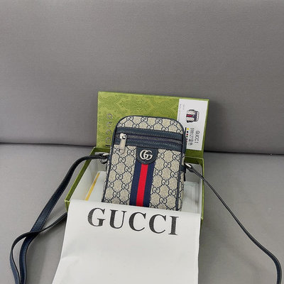 男包Gucci 古奇Ohidia系列 GG 相機包 男女通用單肩斜挎包 ，經典百搭 實物拍攝 奢 NO.2214