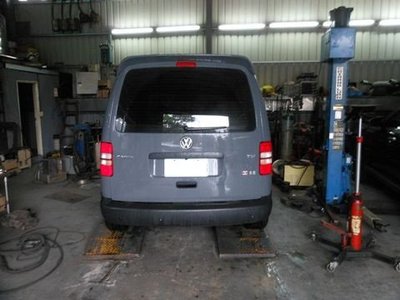[排氣管工匠]  VW CADDY POINTER  原廠排氣管內部結構改良 (全台獨家專利研究)