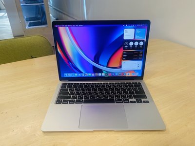台中 2020年 MacBook Air 13吋 i7 (1.2) 16G 512GB 銀色 蘋果電腦 110次