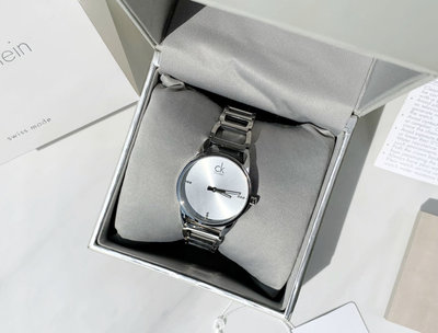 Calvin Klein Dainty 銀白色面錶盤 銀色不鏽鋼手鍊式錶帶 石英 女士手錶 K7L2314T