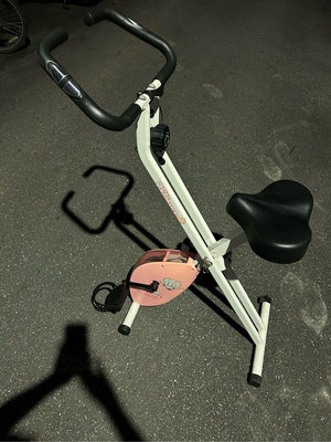 二手X-bike 晨昌 磁控健身車 /室內腳踏健身車/飛輪 /健身腳踏車/pertor mance，台北面交