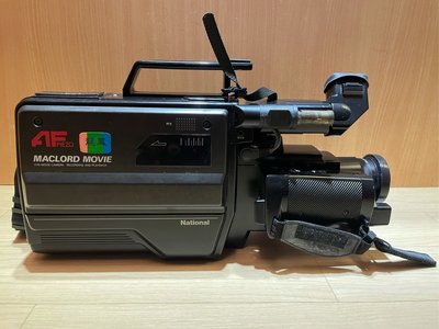 早期松下National AG-300攝影機 早期錄像機 早期VHS攝影機  拍戲道具 造型背景 收藏擺飾 零件機出售