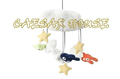 ╭☆卡森小舖☆╮【IKEA】HIMMELSK嬰幼兒精品嬰兒玩具圓形可旋轉雲朵造型 立體吊飾 可掛尿布更換桌/嬰兒床上方