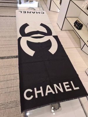 【翰貝格名牌館】全新真品 Chanel 爆款 黑 白 大CC logo 雙面 喀什米爾 圍巾 披肩 AA7944