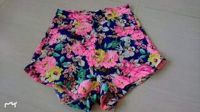 正韓 韓製 彩色 桃紅 藍色 鮮豔 夏天 花朵 渡假 性感 荷葉邊 短褲 熱褲